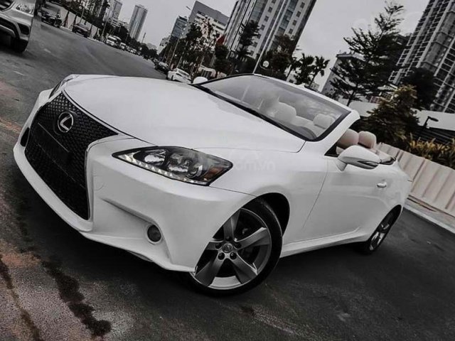 Bán Lexus IS sản xuất 2011, màu trắng, nhập khẩu nguyên chiếc còn mới