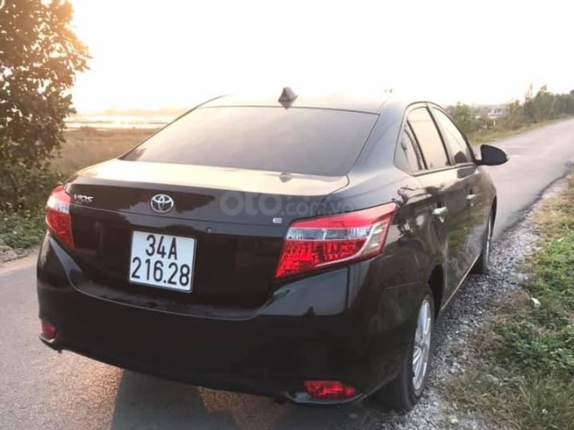 Bán xe Toyota Vios sản xuất 2017, giá thấp