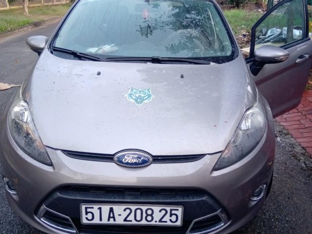 Bán Ford Fiesta 2011 chính chủ, máy còn zin, bao test0