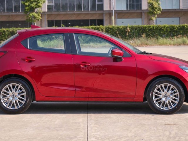 Bán chiếc Mazda 2 Sport - hợp với nữ thành đạt