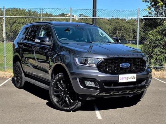 Ford Everest Sport 2021 giảm ngay 40 triệu và tặng nhiều phụ kiện khi mua xe