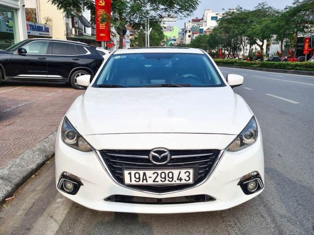 Bán Mazda 3 năm sản xuất 2015 còn mới