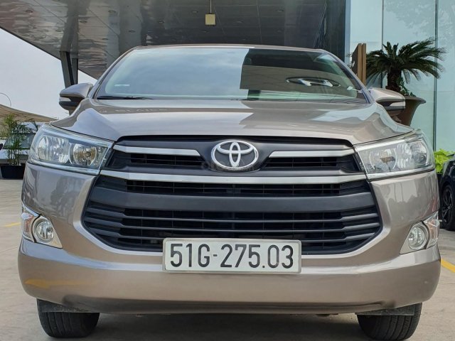 Bán nhanh Toyota Innova 2.0E 2017