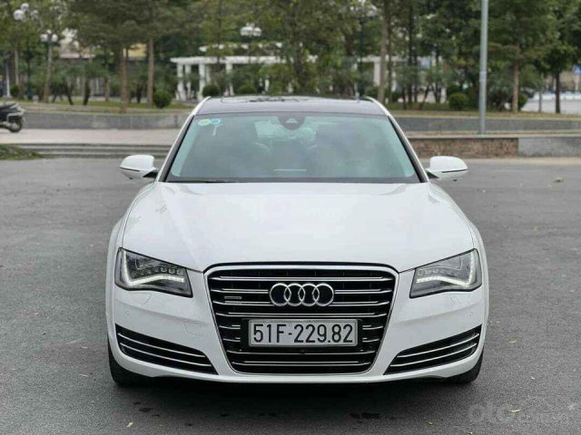 Cần bán xế sang Audi A8L 3.0 sản xuất 2011, màu trắng, giá mềm mại