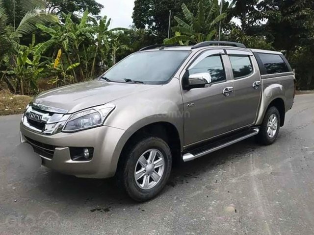 Bán ô tô Isuzu Dmax năm sản xuất 2016, màu bạc, xe nhập