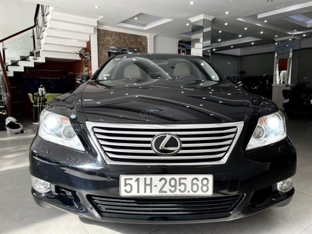 Bán Lexus LS 460L sản xuất 2007, xe đi 65.000km, xe lên mâm xịn camera 360, ghế da nappa ý rất mới bao check hãng