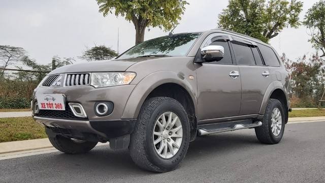 Cần bán xe Mitsubishi Pajero sản xuất 2011 còn mới, 515 triệu0