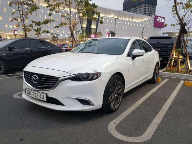 Bán xe Mazda 6 sản xuất năm 2019, màu trắng, xe nhập còn mới, giá 800tr