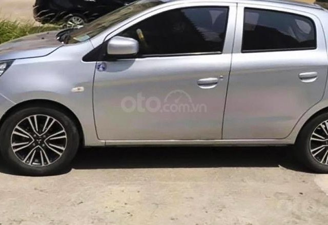 Bán xe Mitsubishi Mirage 1.2MT năm 2017, màu bạc, nhập khẩu nguyên chiếc