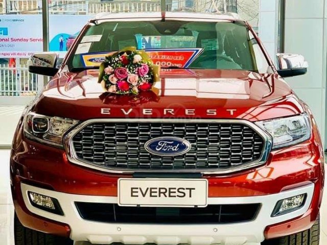 Ford Everest Titanium đỏ 1 cầu - Vin 2021 - khuyến mãi khủng