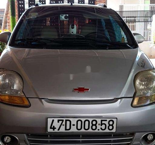 Cần bán gấp Chevrolet Spark đời 2008, màu bạc 