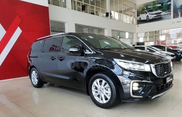 Xe Kia Sedona trả trước chỉ từ 204 triệu