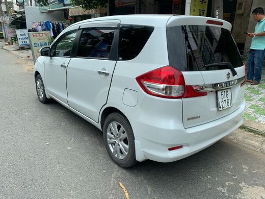 Cần bán lại xe Suzuki Ertiga sản xuất năm 20170