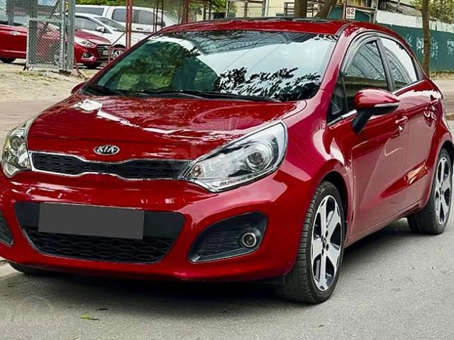 Bán Kia Rio đời 2013, màu đỏ, nhập khẩu nguyên chiếc0