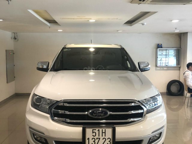 Bán nhanh chiếc Ford Everest Titanium 4X4 (Siêu lướt)