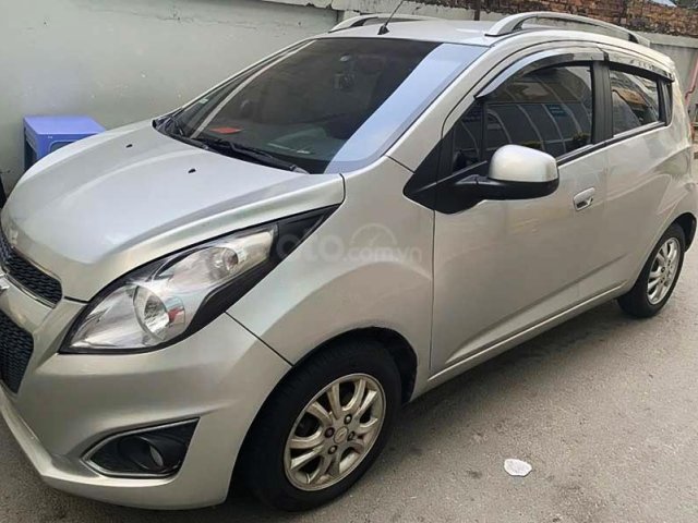 Cần bán lại xe Chevrolet Spark LTZ 1.0 AT sản xuất năm 2014, màu bạc, giá tốt