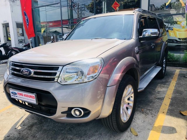 Bán xe Ford Everest đăng ký lần đầu 2013, màu Hồng mới 95% giá chỉ 520 triệu đồng0