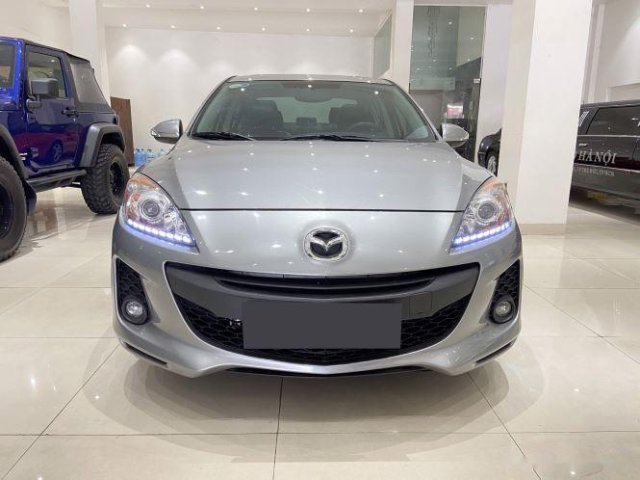 Cần bán gấp Mazda 3 1.6AT sản xuất năm 2014, màu bạc, 420 triệu