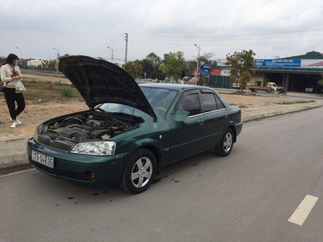 Cần bán gấp Ford Laser sản xuất 2002 còn mới, giá tốt