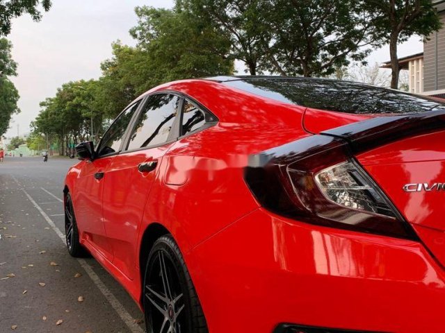 Bán Honda Civic năm sản xuất 2018, màu đỏ, nhập khẩu 