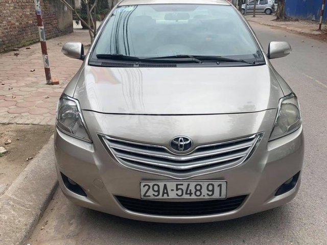 Bán gấp giá mềm xe Toyota Vios 1.5 đời 2012, màu vàng cát chính chủ