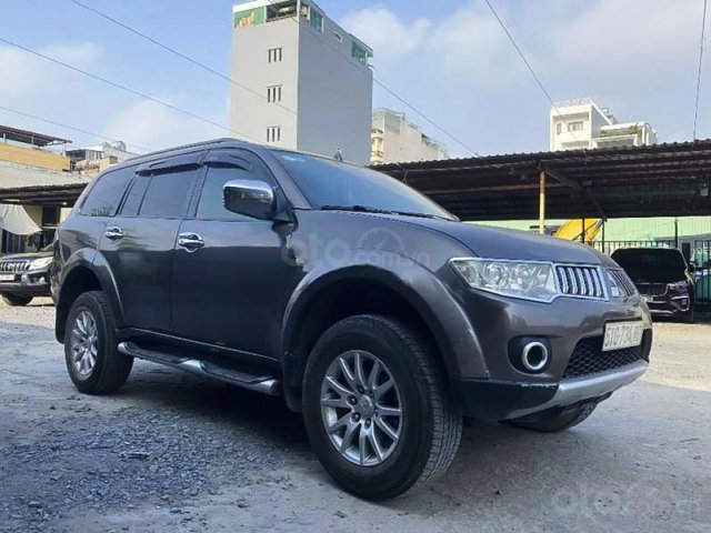 Cần bán lại xe Mitsubishi Pajero Sport 2.4AT năm sản xuất 2011, màu nâu giá cạnh tranh