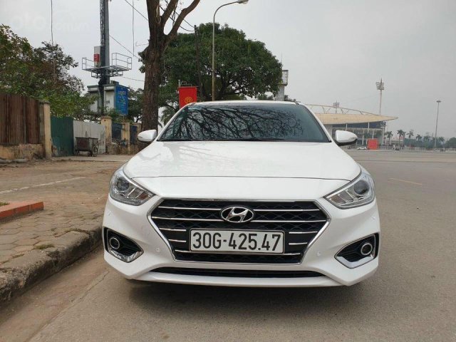 Bán nhanh xe Hyundai Accent năm 2020, màu trắng, bản đặc biệt siêu mới