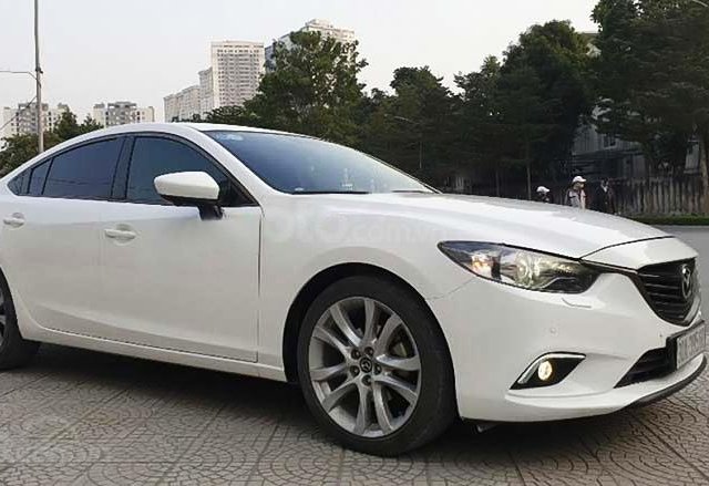 Bán Mazda 6 năm 2014, màu trắng