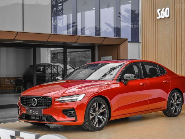 Volvo S60 - Sedan an toàn nhất Thế Giới - giao ngay