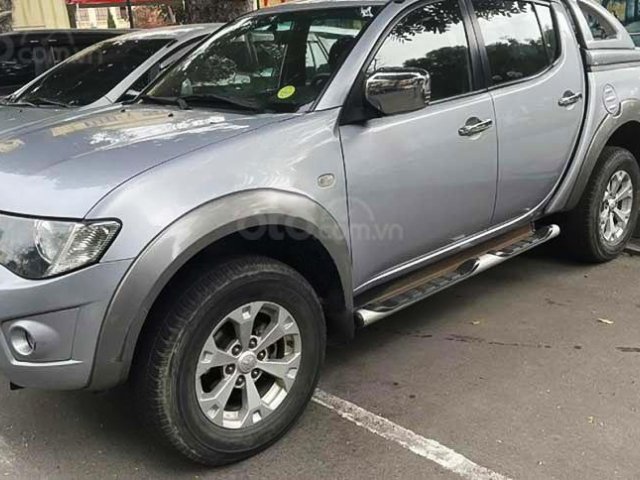 Bán ô tô Mitsubishi Triton GLS AT sản xuất năm 2012, màu bạc, nhập khẩu nguyên chiếc