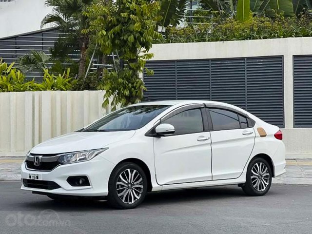 Bán ô tô Honda City 1.5CVT sản xuất 2018, màu trắng0