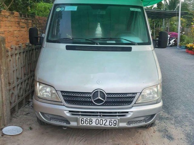 Cần bán lại xe Mercedes Sprinter đời 2004, màu bạc, xe nhập0