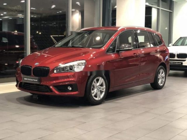 Cần bán BMW 2 Series 218i Grand Tourer năm sản xuất 2017, màu đỏ0