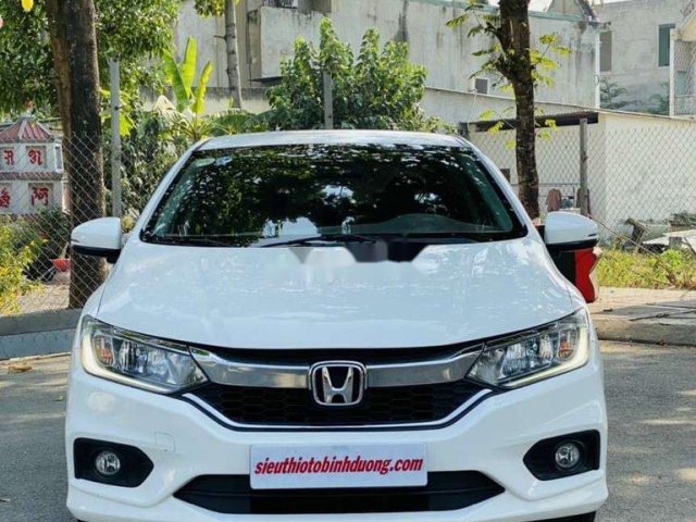 Bán Honda City đời 2017, màu trắng còn mới, giá 465tr