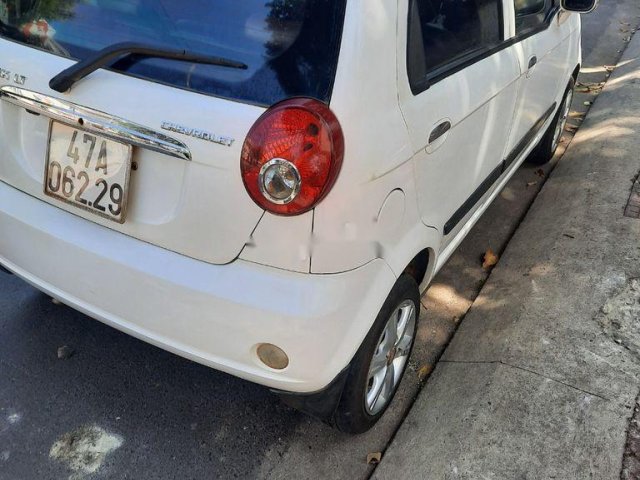 Cần bán Chevrolet Spark năm 2008, màu trắng, xe chính chủ