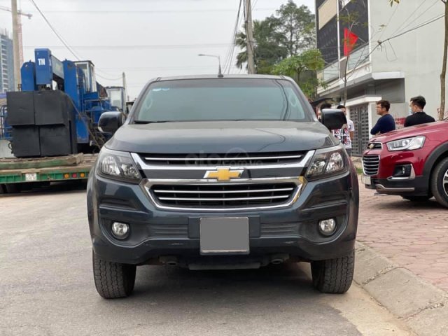 Xe Chevrolet Colorado LT AT năm 2019, màu xanh đen số tự động, odo 10000 km