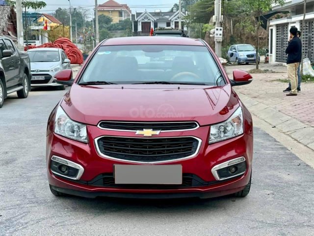 Bán Chevrolet Cruze 1.6MT năm 2016, màu đỏ, giá bay nhanh0