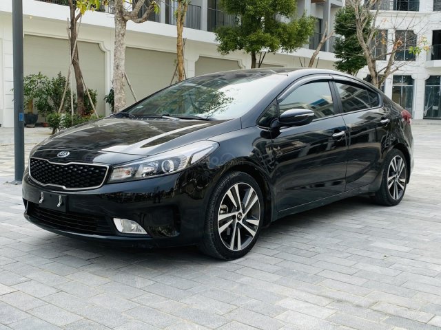 Bán nhanh Kia Cerato 1.6MT 2018 xe đẹp, bao check test