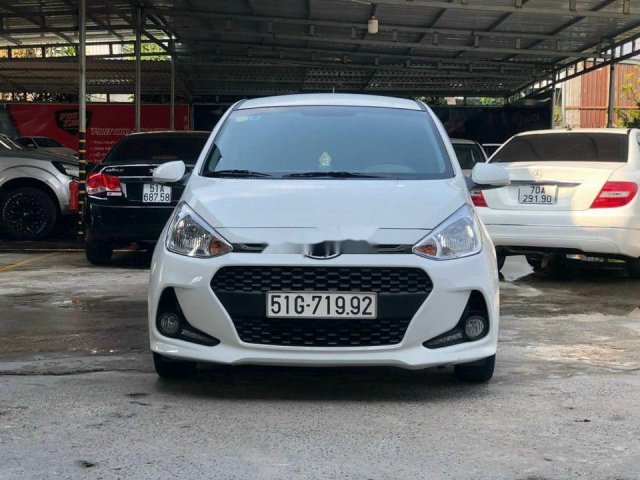 Bán Hyundai Grand i10 năm 2018, màu trắng0