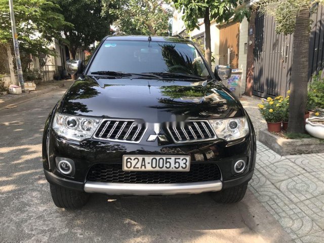 Cần bán gấp Mitsubishi Pajero Sport năm 2011