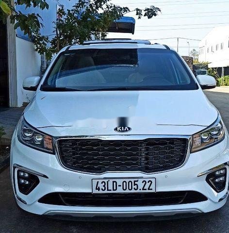 Xe Kia Sedona năm sản xuất 2019, xe chính chủ, giá thấp