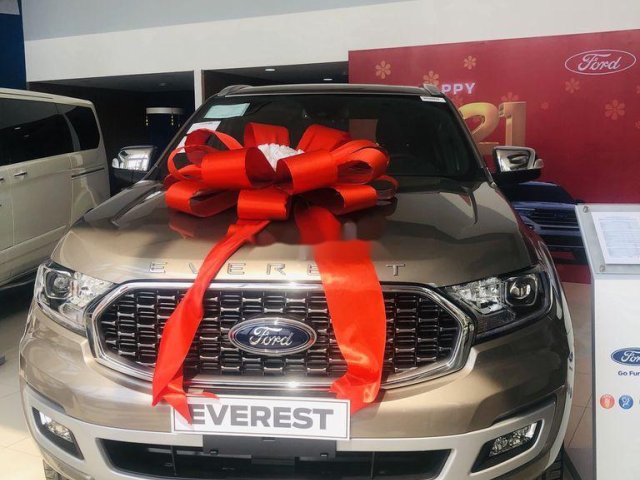 Bán ô tô Ford Everest Titanium sản xuất 2020, màu ghi vàng 0