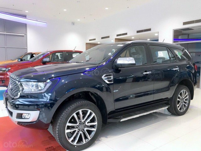 Ford Everest new 2021, KM khủng - hỗ trợ bank đến 80%, giảm từ 60-90tr tặng kèm phụ kiện, sẵn xe giao ngay0