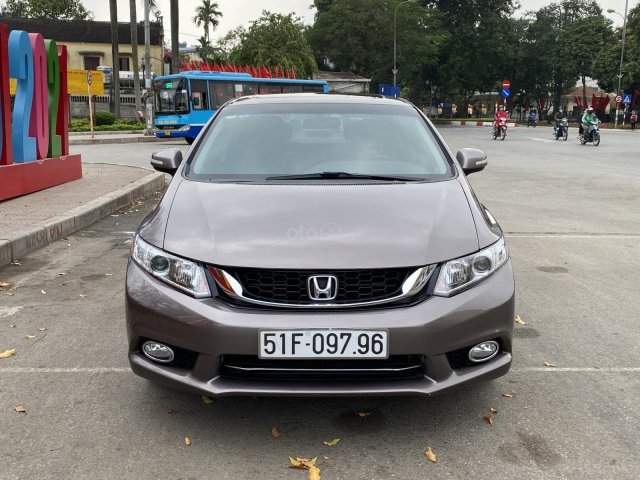 Cần bán xe Honda Civic 2.0AT sản xuất 2016, giá 525tr