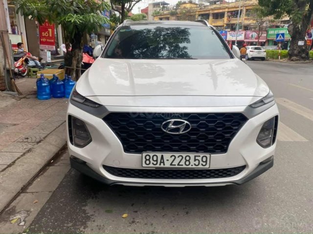 Bán nhanh Hyundai Santa Fe 2.2D đời 2020 bản T/C, màu trắng, chạy chỉ 5000 km0