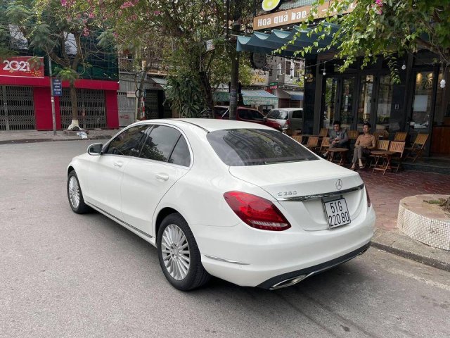 Bán ô tô Mercedes C250 Exclusive năm sản xuất 2015, màu trắng0