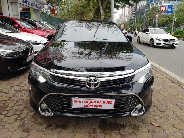 Toyota Camry 2.5Q 2018 "đen vâu" siêu sang0