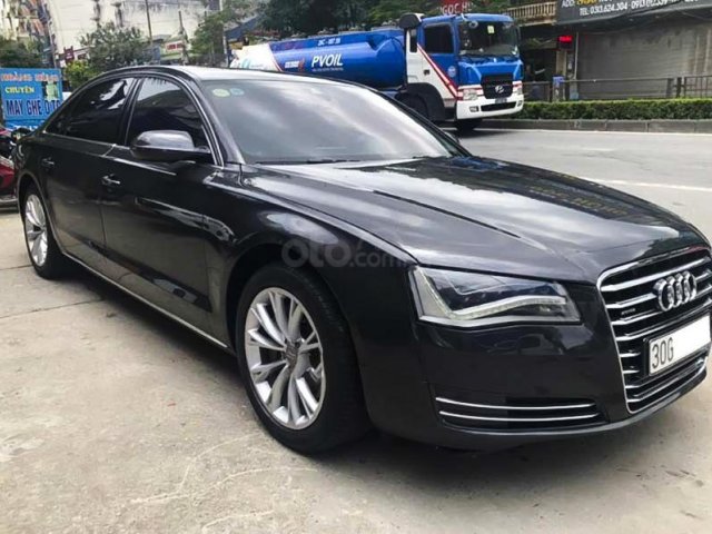 Cần bán Audi Quattro A8 sản xuất năm 2011, màu đen, nhập khẩu nguyên chiếc0