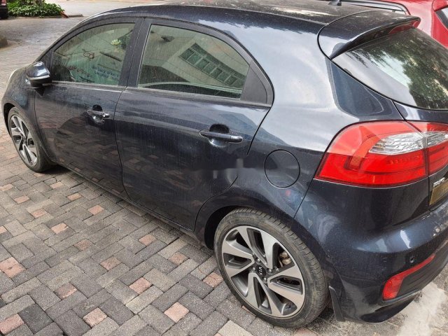 Cần bán lại xe Kia Rio đời 2014, xe nhập, màu xanh đen0