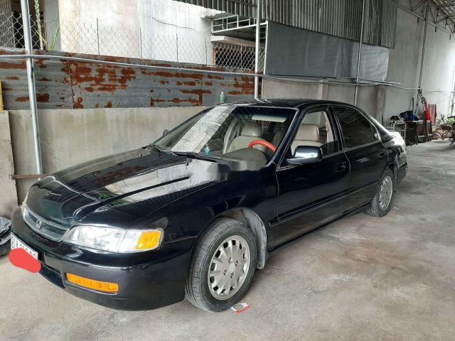 Cần bán lại xe Honda Accord sản xuất năm 1996, nhập khẩu nguyên chiếc